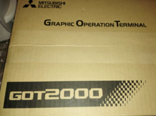 1PC Mitsubishi GT2710-VTBA 10.4 Touch Screen NEW IN BOX