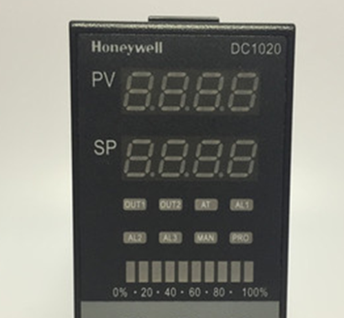 1PC New HONEYWELL DC1020CT-101000-E Temperature Controller