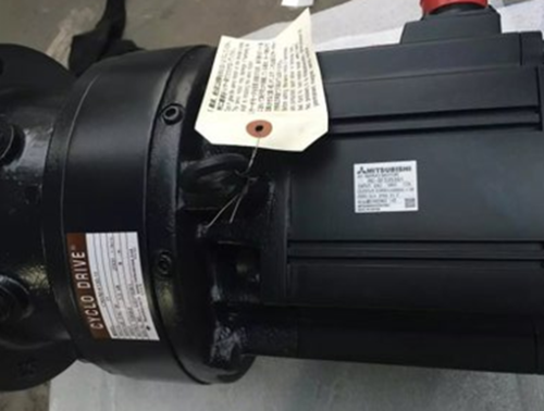 1PC NEW Mitsubishi Servo motor HC-SFS352G1