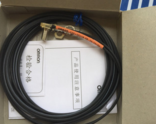 1PC New Omron E32-ZD11N