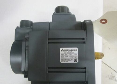 1PC NEW Mitsubishi Servo Motor HC-SF52BK-S1