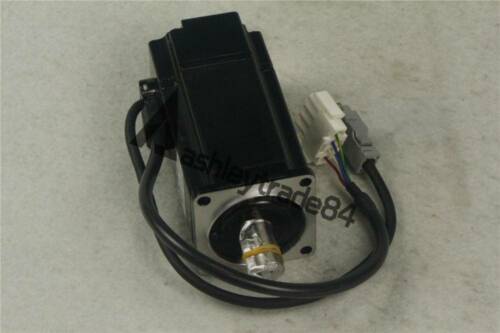 NEW IN BOX Omron R88M-W40030H-S1 SERVO MOTOR