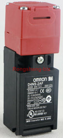 1PC NEW IN BOX OMRON Safety Door Switch D4NS-2AF