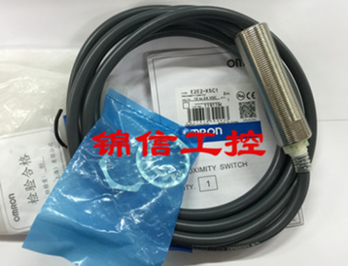 1PC NEW Omron E2EC-X5C1