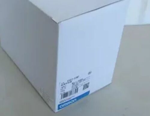 1PC NEW IN BOX Omron Temperature Controller E5EZ-C3MT 100-240VAC