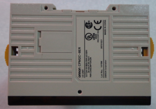 1PC New In Box Omron CPM2C-8ER CPM2C8ER