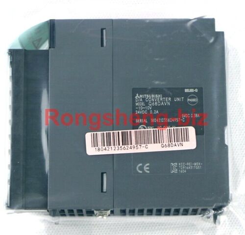 One MITSUBISHI Q68DAVN D/A CONVERTER UNIT 24VDC *NEW IN BOX*
