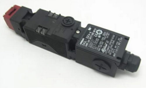 1PC NEW OMRON safety door switch D4GL-4HFA-A