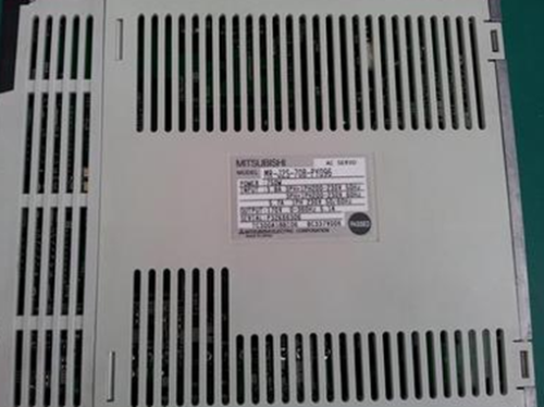1PC New Mitsubishi MR-J2S-70B-PY096