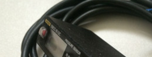 1PC New Omron Pressure Sensor E8CC-B10C