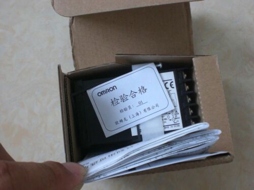 NEW OMRON Thermostat E5CN-QQ2HT