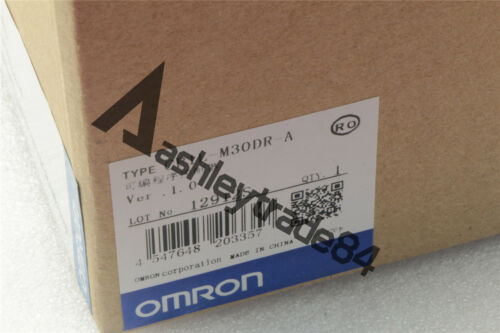 1PCS Omron CP1L-M30DR-A Programmer Controller CP1LM30DRA New In Box