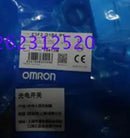 1PC Brand NEW OMRON E3F2-D1B4-P1 E3F2D1B4P1