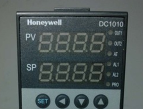 1PC New HONEYWELL Temperature Controller DC1010CR-101000-E