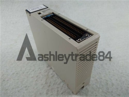 New In Box C200HW-NC413 OMRON PLC Programmable Controllers C200HWNC413