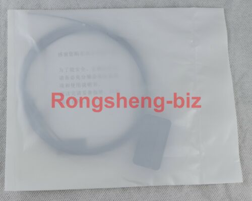 Brand New Omron PhotoElectric Switch Fiber Unit E32-D21R E32D21R