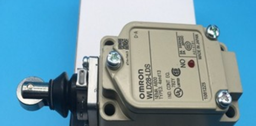 1PC New Omron Limit Switch WLD28-LDS WLD28LDS