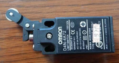 1PC New D4N-4A72 D4N4A72 OMRON Door Switch