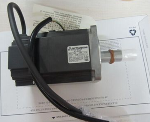 1PC NEW IN BOX Mitsubishi Servo Motor HC-KE73