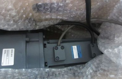 1PC NEW IN BOX Mitsubishi servo motor HA-FF33BG