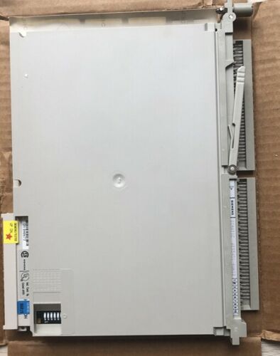 1PCS New Siemens 6ES5 451-4UA13 6ES5451-4UA13