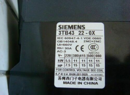 3TB4322-0XM0 3TB43 22-0XM0 220VAC SIEMENS Contactor