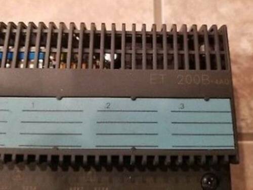 1PC New Siemens 6ES7 135-0HF01-0XB0 ANALG AUSGABE