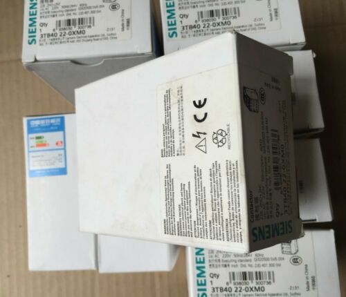 1PC New in box Siemens 3TB40 22-0XM0 3TB4022-0XM0 contactor