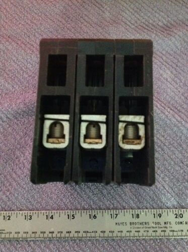 Siemens Molded Case Circuit Breaker ED43B030L New In Box