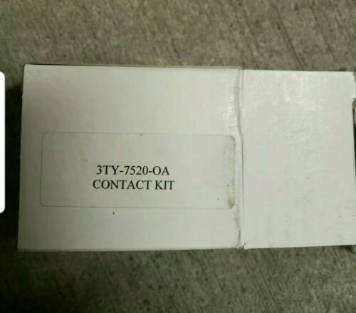 SIEMENS 3TY7520-0A / 3TY75200A (NEW Old stock) HA-100-M4