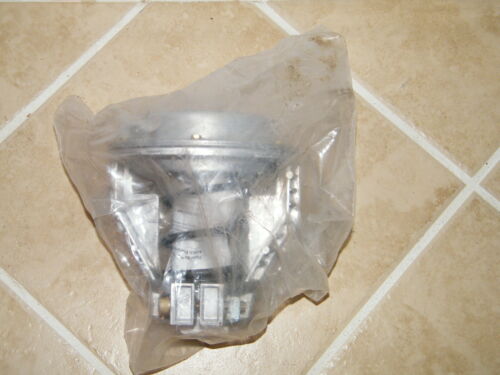 SIEMENS 3/4 PNEUMATIC CONTROL VALVE: 599-03202 & 599-01081, 3-WAY, # 010926