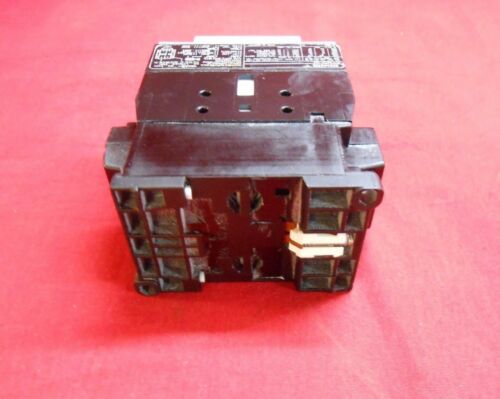 SIEMENS 3TF3400-0AK6 CONTACTOR 120VAC COIL