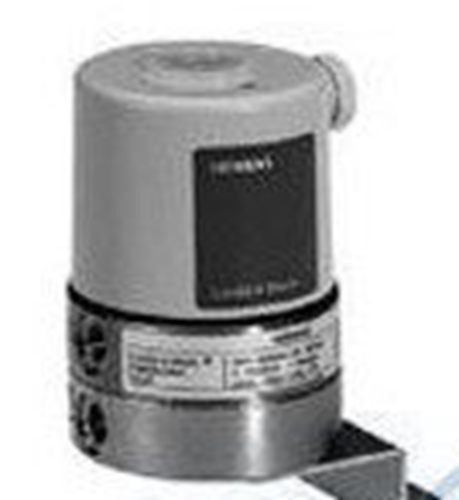 1PC New SIEMENS Pressure Sensor QBE63-DP1