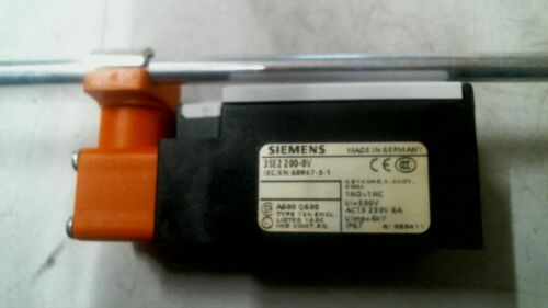 SIEMENS 3SE2 200-0V POSITION SWITCH ROD ACTUATOR 30MM SLOW ACTION -FREE SHIPPING