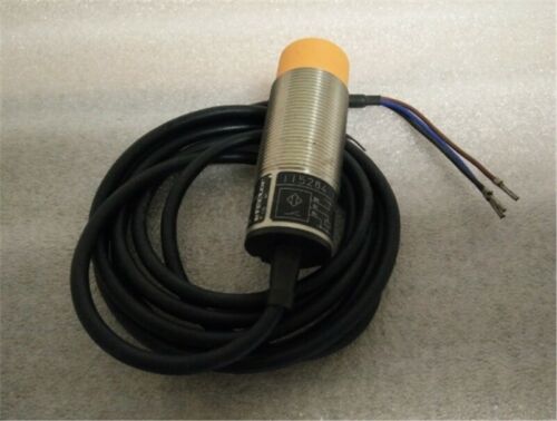 1Pc New Ifm II5284 Proximity Switch xb