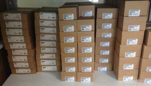 6SE7018-0ES87-2DC0 Siemens DRIVE INVERTER**New**6SE7 018-0ES87-2DC0