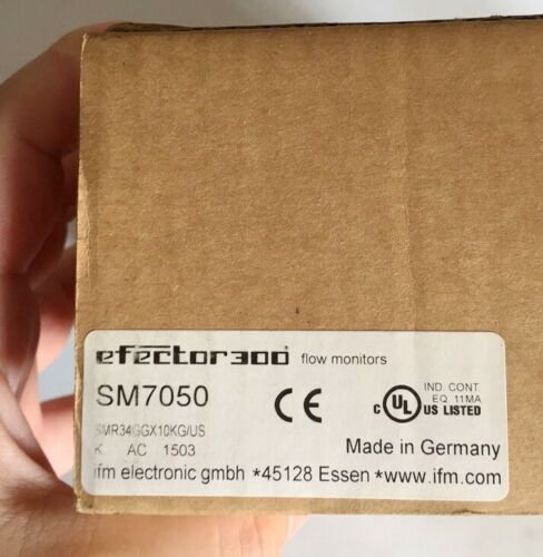 1PC New IFM SM7050 Flow Sensor