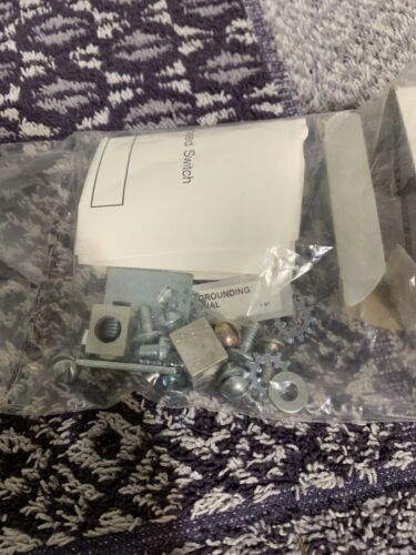 SIEMENS GLK3 I-T-E GROUND LUG KIT 100A 600VAC New