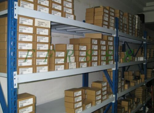 ONE NEW Siemens 6ES7 421-1EL00-0AA0