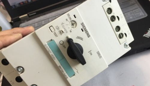 1PC NEW FOR SIEMENS Air switch breaker 3RV1041-4JA15 #WM06