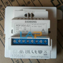 1PCS NEW FOR SIEMENS Room Thermostat LCD Temperature Controller RDF300.02