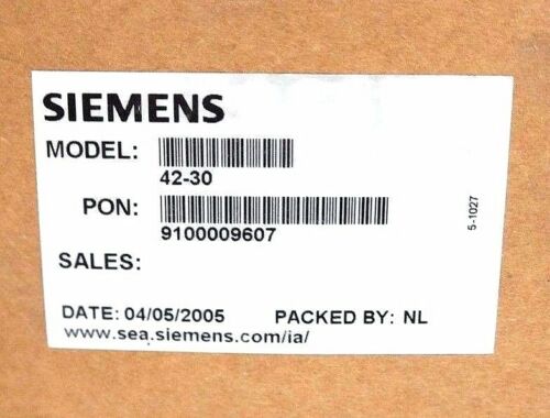 NIB SIEMENS MODEL: 42-30 PON: 9100009607 PRESSURE REGULATOR 4230