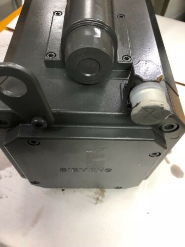 SIEMENS 1FT6105-8AF71-3EB1 SERVO MOTOR NEW