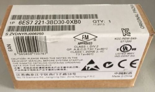 6ES7221-3BD30-0XB0 6ES7 221-3BD30-0XB0 1PC NEW IN BOX Siemens free shipping