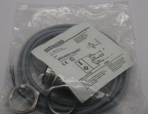 1PC New Siemens Photoelectric Switch Sensor 3RG4624-0GN61