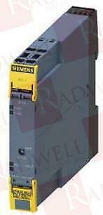 SIEMENS 3RK1205-0BG00-2AA2 / 3RK12050BG002AA2 (BRAND NEW)