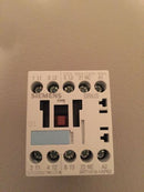 NEW IN BOX SIEMENS CONTACTOR 3RT1015-1AP62
