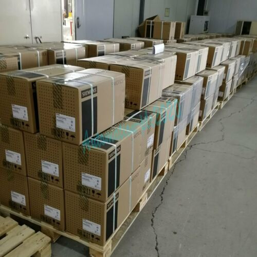 Siemens 1PC New 6AV2124-0XC02-0AX0 touch screen 6AV2 124-0XC02-0AX0