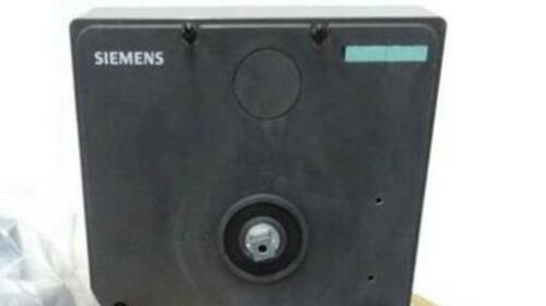 1PC New FOR SIEMENS Circuit Breaker Accessories 3VL9600-3HF05