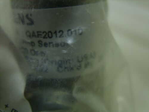 SIEMENS - 4 Immersion Well Temperature Sensor QAE2012.010 ~ Sealed